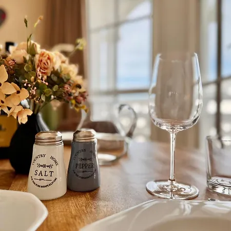 Apartament 520, Seepark