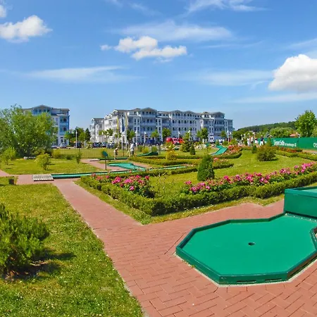 Apartment 520, Seepark
